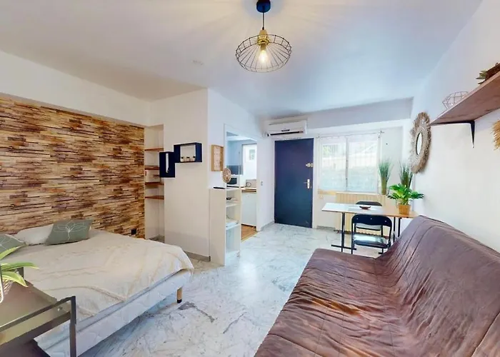 Cosy Near Beaches Daire *